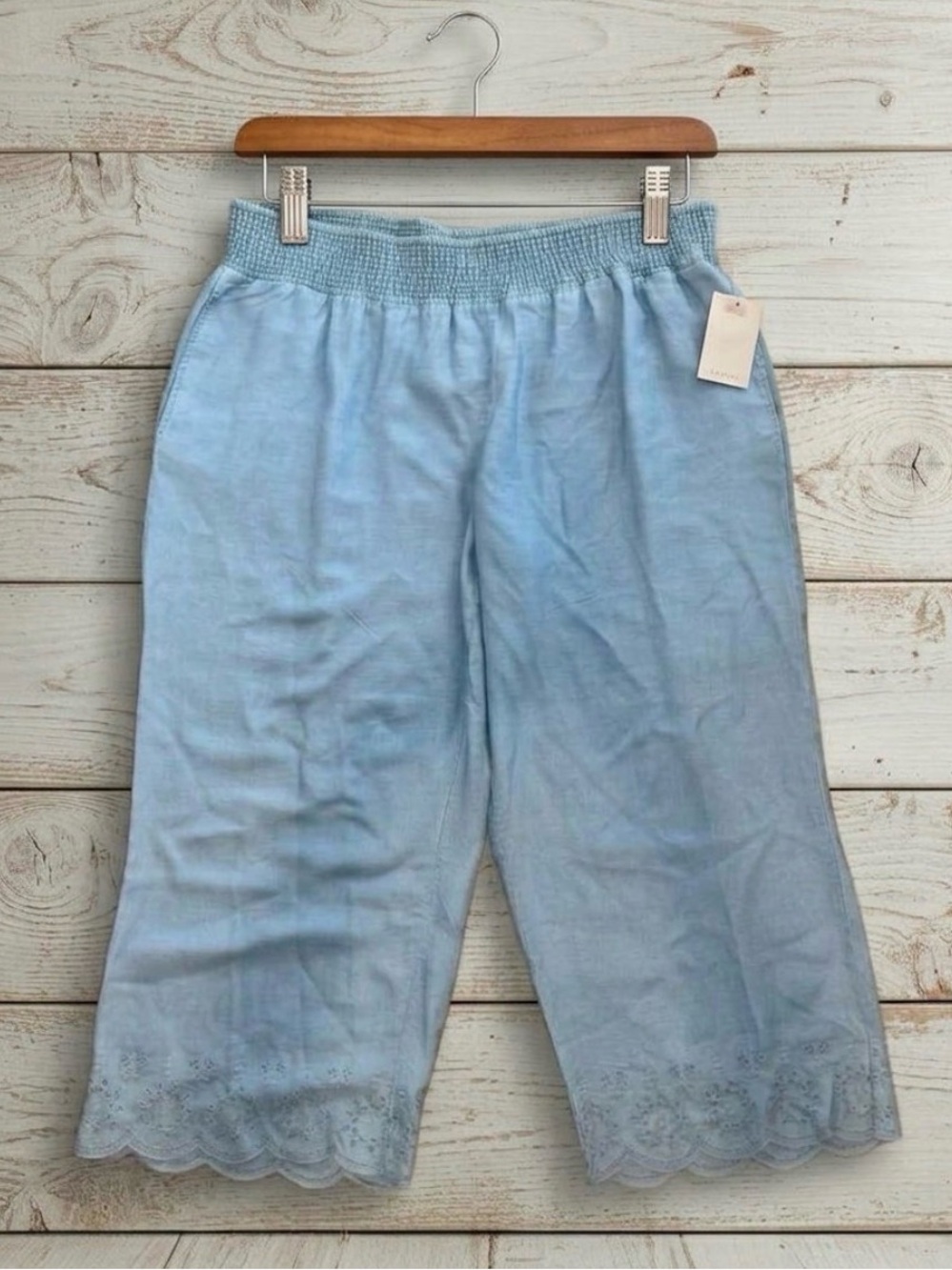 NWT Zac & Rachel Plus 3X Crop Pants Blue Chambray Smocked Waist Eyelet Hem